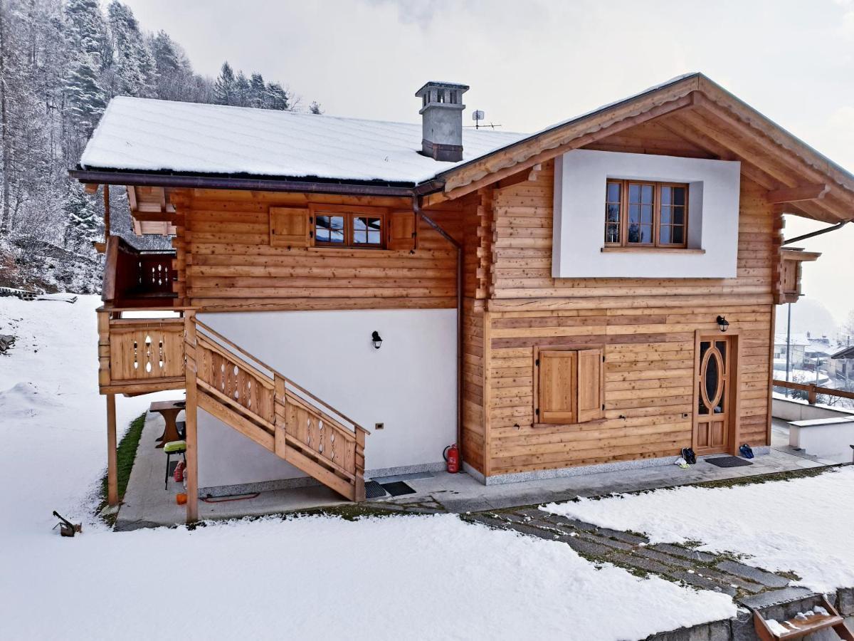 Villa Casa Vacanza In Tipico Chalet Di Montagna à Varzo Extérieur photo